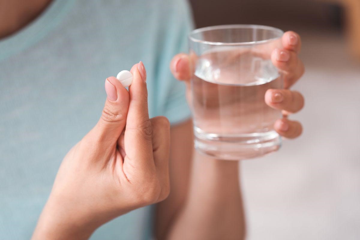 Leia mais sobre o artigo Anti-inflamatório para o joelho: entenda o uso
